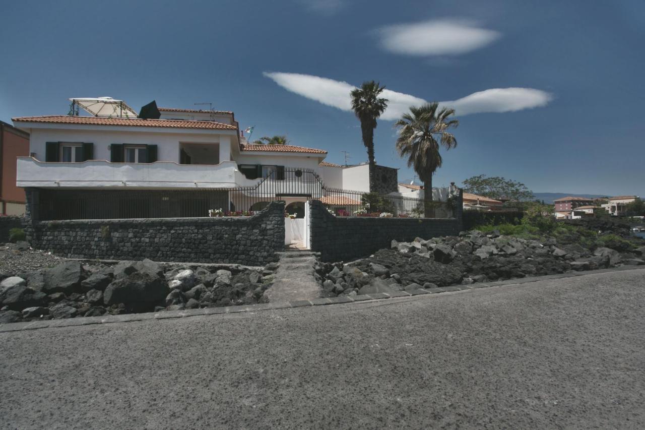 villa del sole Acireale Exterior foto